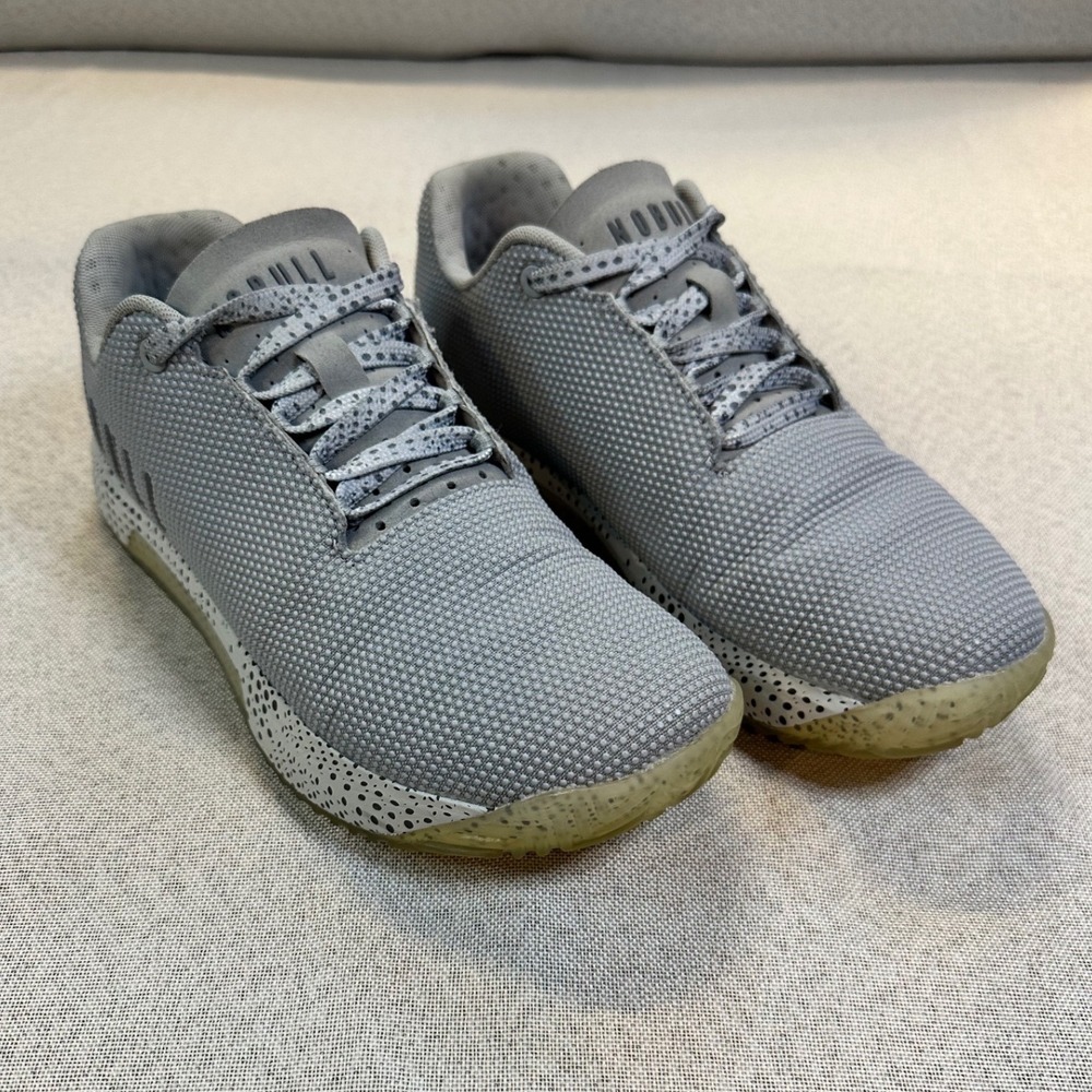 NOBULL SuperFabric Trainer Shoes Womens 8.5 Grey Reflective Dot CrossFit Gym Low